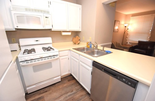 Notre Dame Condo | Condo at the University of Notre Dame(D3)