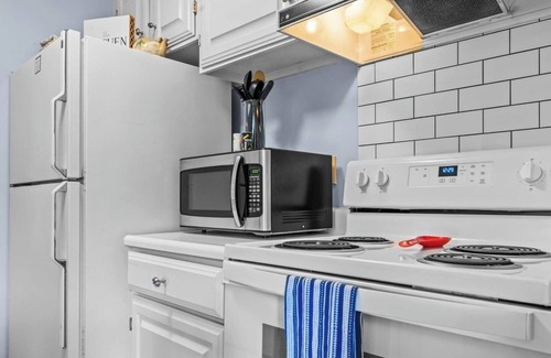 Pinehurst House | Condo in Pinehurst on first fairway of Pinehurst 5 golf course. Right across the street of Fair Barn