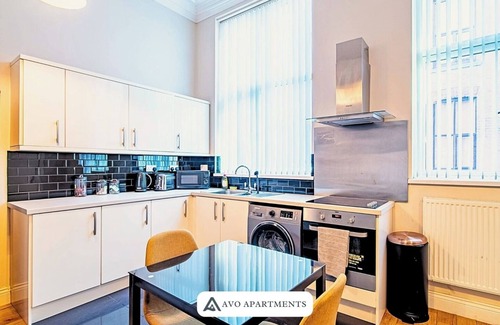 Sheffield Apartment | Condo in Sheffield City Centre