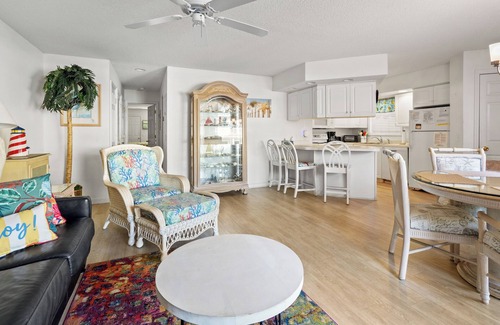 Cherry Grove Beach Condo | Condo near Beach w/Balcony, Resort Pool, Hot Tub, Grill, Spa & Fishing