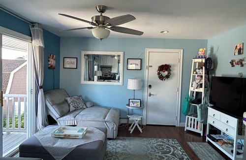 Hampton Condo | Condo North Beach near Plaice Cove with Ocean views