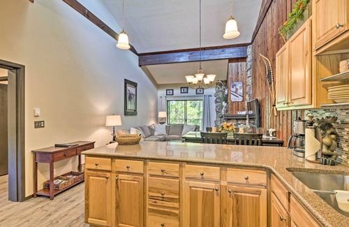 Winter Park Condo | Condo w/Pool + Hot Tub - Walk to DT Winter Park!