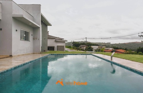 Itupeva House | Conforto e piscina em condomínio em Itupeva