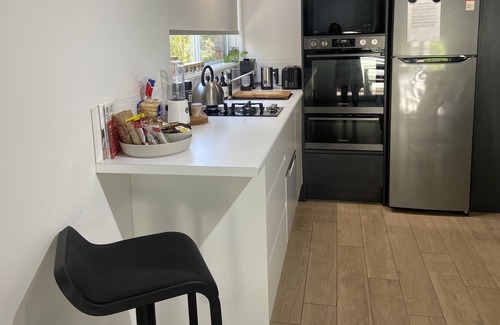 Lake Conjola Bed & Breakfast | Conjola Inn-let with SUP's, canoe & bikes for two....