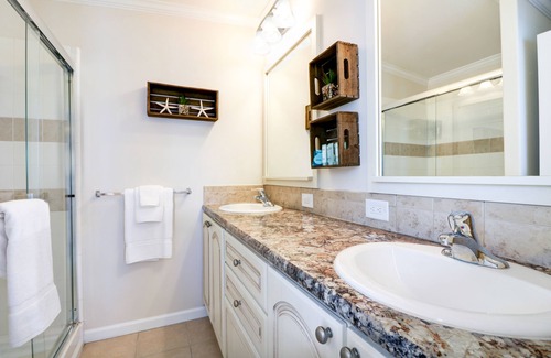 Little Torch Key House | Connecting 2 Bed/2.5 Bath Luxry Townhomes w/Seperate Entrances - Can Sleep 12