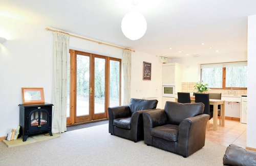 Cornwall Ski Chalet | Contemporary cottage style single storey lodge.