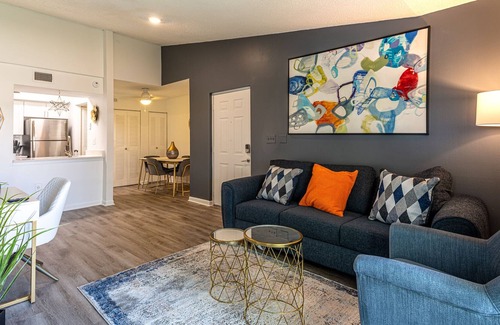 Survey Creek Apartment | ∰ Contemporary Extended stay ∰ King Bed ∰ Near Hospitals - Cantena