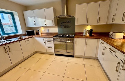 Milton Keynes House | Contemporary Home - Broughton, Milton Keynes