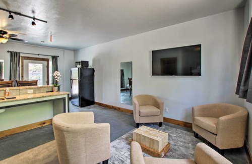 Lava Hot Springs Apartment | Contemporary Studio, Walk to Lava Hot Springs