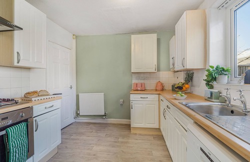 Birch House | Contractor-ready Homes. Secure Parking!