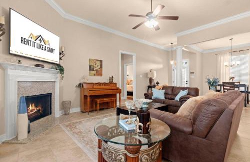 Lake Charles House | Contractor-readypets Ok 2 Kings Fast Wifi