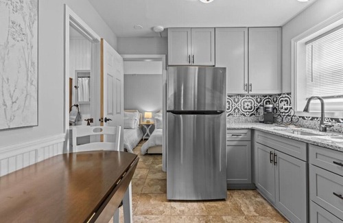 Winooski Apartment | Convenient 1BR Close to Downtown