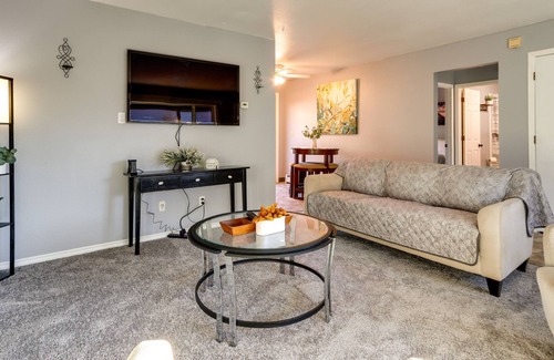 Northeast Anchorage Apartment | Convenient Anchorage Apartment ~ 6 Mi to Town!
