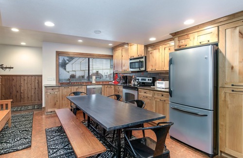 Park Meadows House | Convenient location on shuttle route with fantastic mountain views!