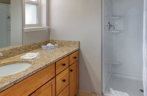 Downtown Leavenworth Resort | Convenient location near Leavenworth downtown 2BD 2BA Condo with Kitchen
