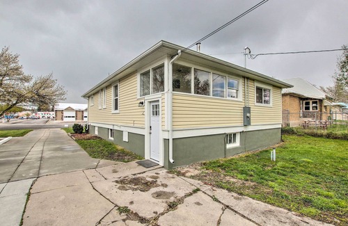 Preston House | Convenient Preston Retreat w/Private Yard!