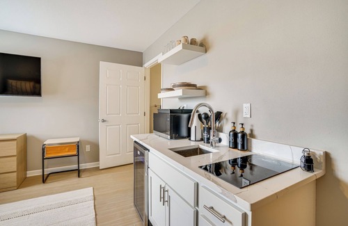 Blaine Apartment | Convenient Studio Stay: Easy Access to Twin Cities