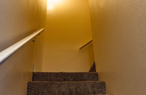 College House | Conveniently Located 2 BR Townhome w/Self Check-in