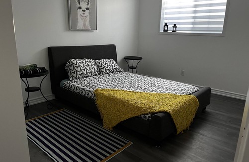 Rosemount Apartment | Conveniently location - Stanley Park