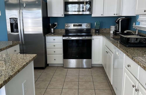 Wildwood Condo | CONVENTION CENTER, BEACH & BOARDS WITHIN 2 BLOCKS! BIG 4 BDRM 2 BATH BEAUTY!