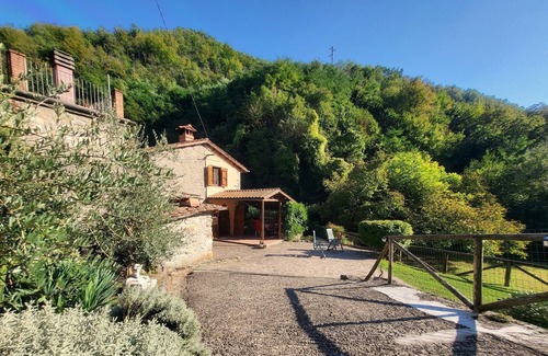 Coreglia Antelminelli Villa | Converted Mill, Riverside, Pure peace! Walk to village. WIFI