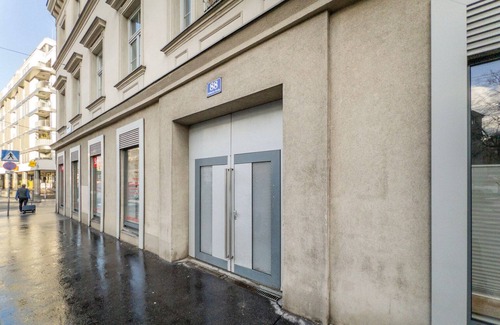 Thurygrund Apartment | Cool Alsergrund 1BR w/Rooftop Access & Elevator, by Blueground