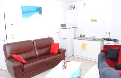 Limay Apartment | Cool and calm private studio appartment