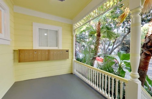 Downtown North Apartment | Cool & Cozy Ground Floor Apartment Unit #9