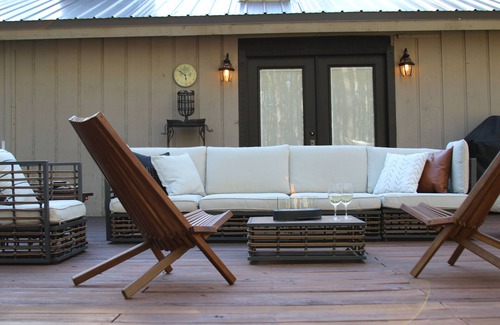 Angel Fire House | Cool Mountain-Chic Retreat HOME for Couples and Families !