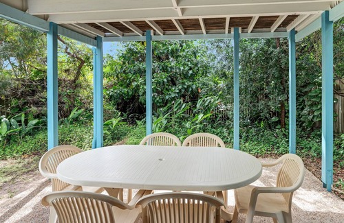 Rainbow Beach House | COOLAMAINE 1 - Rainbow Beach. Easy walk to beach and shops.