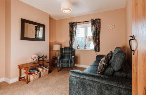 Guilsfield House | Copper Beech Cottage