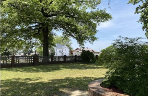Centralia Apartment | Copperfield- Unit 2 - 1 Bedroom Luxury Suite - King