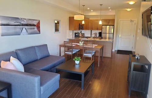 Westbank Condo | Coppersky Oasis