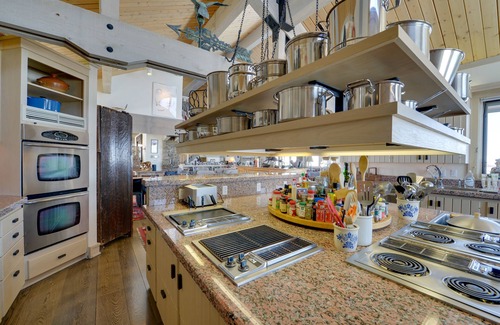 Cora House | Cora Home w/Mountain Views - Fishing On-Site!