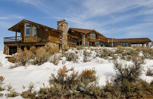 Cora House | Cora Home w/Mountain Views - Fishing On-Site!
