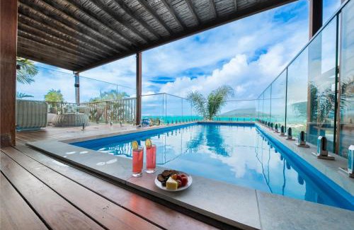 Airlie Beach House | Coral Sea Views