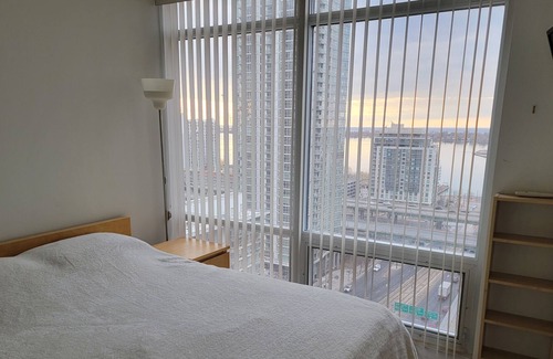 Bathurst Quay Condo | Corner Luxury Penthouse Lake/City View, Steps to CN Tower and Waterfront