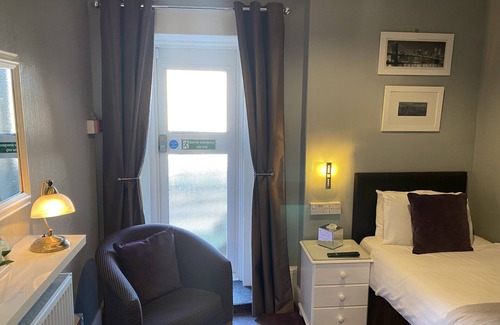 Carlisle Bed & Breakfast | Cornerways Guest House
