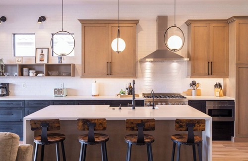 Fox Crossing House | Corporate & Family-Friendly Retreat | Heated Pool + Hot Tub | Near Intel