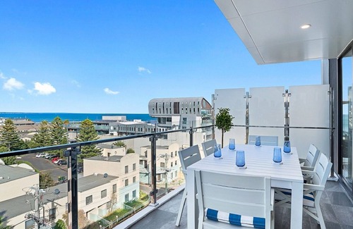 Port Melbourne Apartment | Corporate Keys Premier 2 Bedroom in The Hamptons