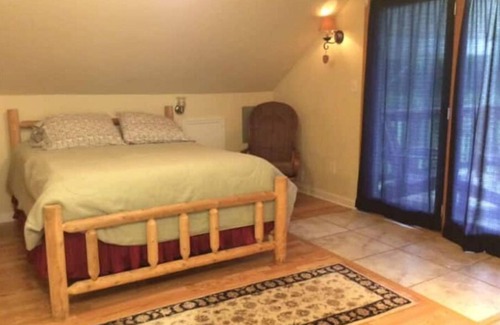 Bogalusa Cabin | Corporate Loft Suite