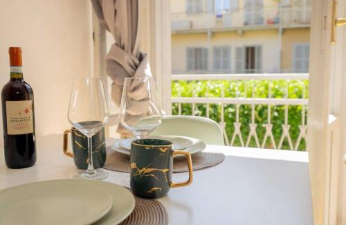 Historic Centre Apartment | Corso Vittorio Tiny House
