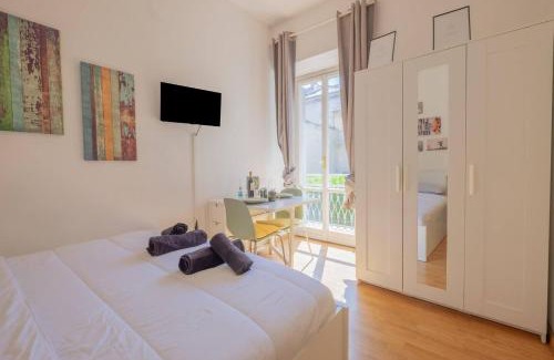 Historic Centre Apartment | Corso Vittorio Tiny House