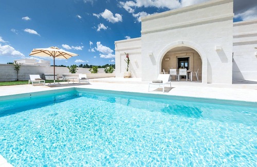 Ostuni Villa | Corte dei Messapi with 3 pools