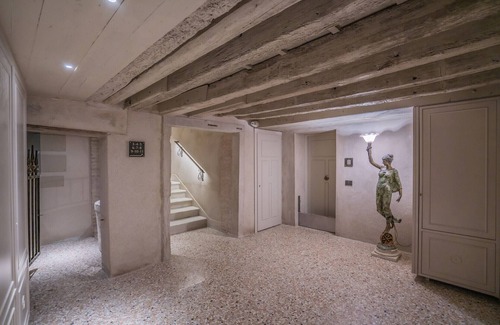 Castello Apartment | Corte Rubbi 9 Canal View