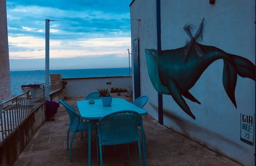 Molfetta Bed & Breakfast | Corto Matese room Il Mulino di Amleto Literary b & b