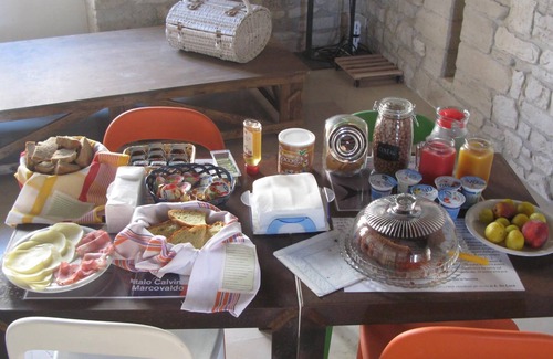 Molfetta Bed & Breakfast | Corto Matese room Il Mulino di Amleto Literary b & b
