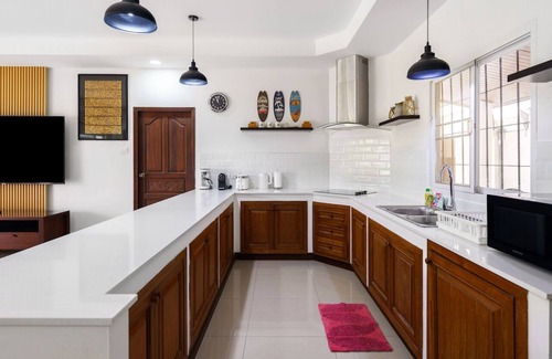 Ban Saiyuan Villa | Corton - 2 bedroom villa with private pool near commerce residential area