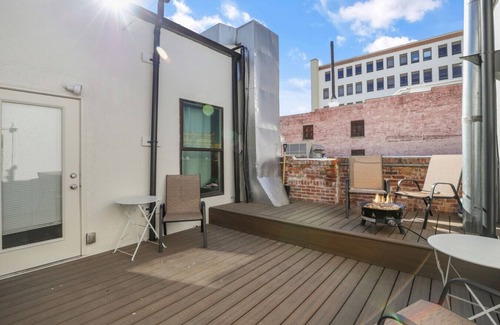 Great Falls Apartment | Cory Block Apartment