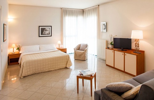 Vimercate Hotel | Cosmo Residence